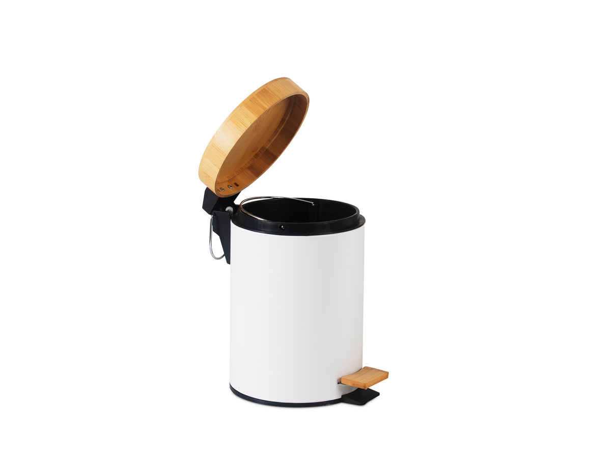 Papelera de baño blanca de metal