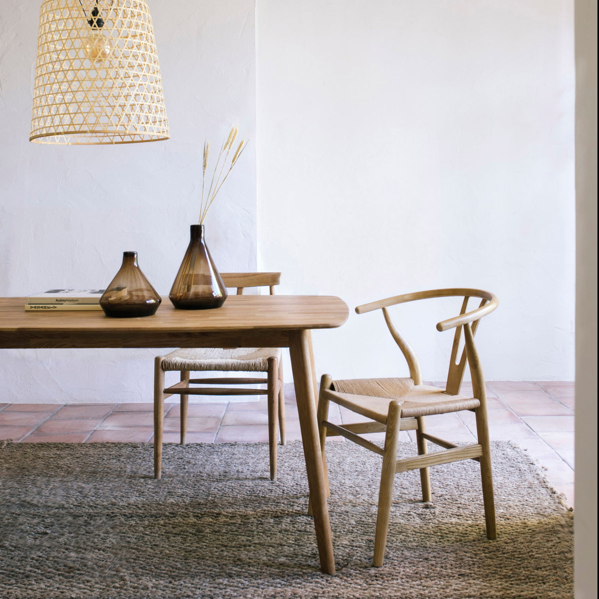 Silla de comedor moderna de madera